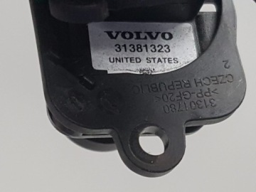 VOLVO V40 II 12- ЗАДНЯЯ КАМЕРА ЗАДНЕГО НАПРАВЛЕНИЯ 31381323
