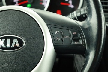 Kia Venga Mikrovan Facelifting 1.6 DOHC 124KM 2018 Kia Venga 1.6 CVVT, Salon Polska, Serwis ASO, zdjęcie 15