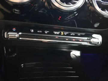Mercedes Klasa A W177/V177 2021 Mercedes A A 180, Salon Polska, Automat, VAT 23%, zdjęcie 17