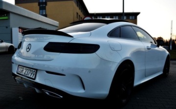 Mercedes Klasa E W213 Kombi 3.0 350d 258KM 2018 Mercedes-Benz Klasa E AMG Bezwypadkowy, Zadbany, Bogate wyposazenie 3.0, zdjęcie 20