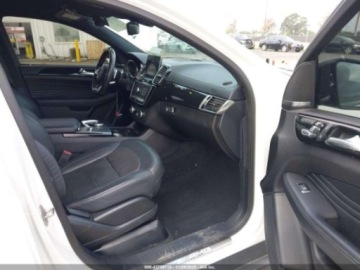 Mercedes GLE V167 2019 Mercedes-Benz GLE 2019 MERCEDES-BENZ AMG GLE 43 COUPE 4MATIC 3.0 Benzyna, zdjęcie 13