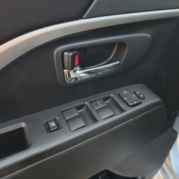 Mazda 5 II 2.0 MZR 150KM 2011 Mazda 5 2.0 MZR-DISI i-stop Center-Line, zdjęcie 32