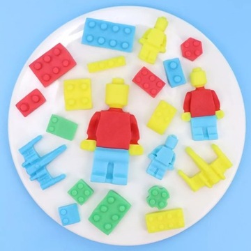 СИЛИКОНОВАЯ ФОРМА ДЛЯ ШОКОЛАДА, ПРРАЛИНЕ, ЖЕЛЕЙНЫХ ТОРТОВ LEGO BRICKS 847