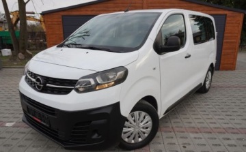 Opel Vivaro C Kombi Long 1.5 102KM 2020 Opel Vivaro Bezwypadkowy Serwisowany 1-Wlasciciel Navi 9-Osobowy Pdc Tempo, zdjęcie 1