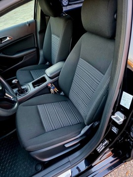 Mercedes Klasa A W176 2013 Mercedes A180 1,6 benz 120KM, zdjęcie 15