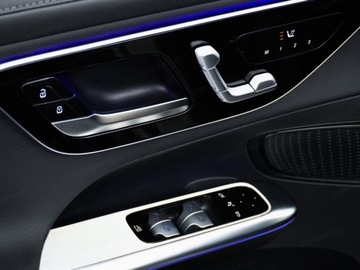 Mercedes GLC C254/X254 Coupe 2.0 200 204KM 2025 GLC Coupe 200 4-Matic AMG Line 2.0 (204KM) 2025, zdjęcie 14