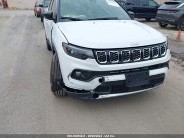 Jeep Compass II 2024 Jeep Compass 2024r, Limited, 4x4, 2.0L 2.0 Benzyna 200KM, zdjęcie 3
