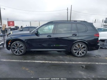 BMW X7 2023 BMW X7 M60I 2023 4.4l 4.4 Benzyna 523KM, zdjęcie 5