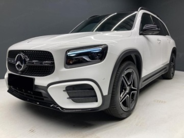 Mercedes GLB SUV 2.0 200d 150KM 2025 MERCEDES-BENZ GLB 200 d AMG Line Suv 2.0 (150KM) 2025, zdjęcie 3