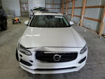 Volvo S90 II 2017 Volvo S90 2017 Volvo S90 T5 FWD Momentum 2.0 Benzyna 250KM, zdjęcie 1