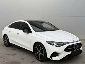 Mercedes CLA C118/X118 2025 MERCEDES-BENZ CLA 180 AMG line Sedan 1.5 (136KM) 2025, zdjęcie 2