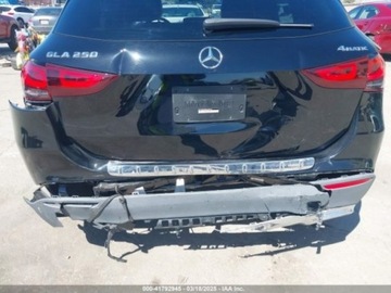 Mercedes GLA II 2021 Mercedes-Benz GLA 2021 r.,2,0L 4MATIC 2.0 Benzyna 221KM, zdjęcie 9