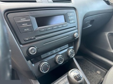 Skoda Octavia III Liftback 1.2 TSI 105KM 2014 Skoda Octavia 1.2 TSI Active 105KM 2014r, zdjęcie 18