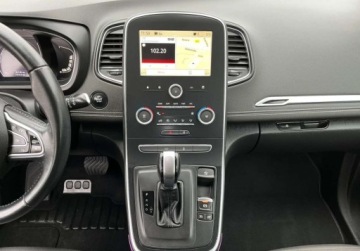 Renault Scenic IV 1.3 Energy TCe 140KM 2018 Renault Scenic automat, nawigacja 1.3 Benzyna 140KM, zdjęcie 24