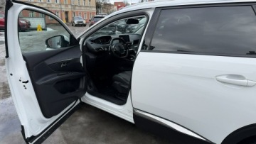 Peugeot 5008 II Crossover 1.5 BlueHDI 130KM 2019 Peugeot 5008 Moc 131KM Automat Zarejestrowany, zdjęcie 19