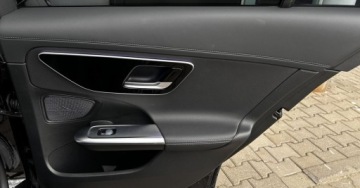 Mercedes Klasa C W206 Limuzyna 1.5 180 170KM 2025 Mercedes-Benz Klasa C SalonPL AMG Line Pakiet Night LED KEYLESS Gwarancja, zdjęcie 21