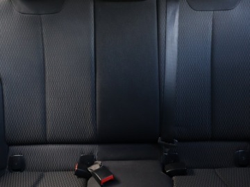 BMW Seria 1 F20-F21 Hatchback 5d Facelifting 2015 118d 150KM 2017 BMW 1 118d, Automat, Navi, Klima, Klimatronic, zdjęcie 9