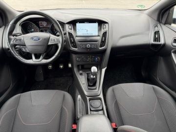 Ford Focus III Kombi Facelifting 1.0 EcoBoost 140KM 2018 Ford Focus ST-Line*Navi* Tylko 85000km!, zdjęcie 13