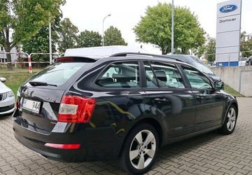 Skoda Octavia II Kombi Facelifting 1.6 TDI CR DPF 105KM 2013 Skoda Octavia 4WD, Climatronic, tempomat, g.fotele, PDC 1.6 Diesel 105KM, zdjęcie 3