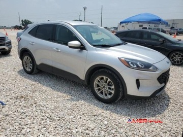 Ford Kuga III 2020 Ford Kuga 2020 r., 1,5L ESCAPE SE 1.5 Benzyna 181KM, zdjęcie 3