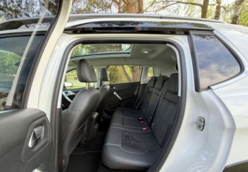 Peugeot 2008 I SUV Facelifting 1.2 PureTech 110KM 2018 Peugeot 2008 Peugeot 2008 PureTech 110 StopampStart Crossway 1.2 Benzyna, zdjęcie 23