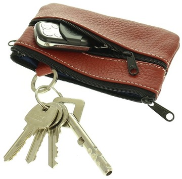 КОЖАНЫЙ ЧЕХОЛ ДЛЯ КЛЮЧЕЙ, КАРТ, МАЛЕНЬКОГО КОШЕЛЬКА PL PR