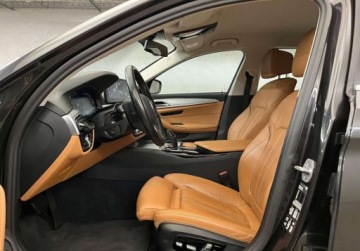 BMW Seria 5 G30-G31 Touring Facelifting 2.0 520d 190KM 2023 BMW Seria 5 520d xDrive, Fakura VAT 23, Bezwypadkowy, Serwis ASO, Hak 2.0, zdjęcie 8