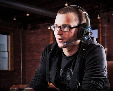 SŁUCHAWKI GAMINGOWE MIKROFON PC PS4 XBOX LED USB