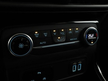 Ford Ecosport II SUV Facelifting 1.0 EcoBoost 125KM 2018 Ford EcoSport ST-Line Navi Kamera cofania, zdjęcie 26