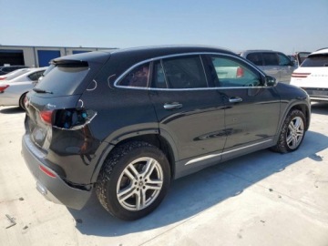 Mercedes GLA II 2022 Mercedes-Benz GLA 250 4Matic 2022 2.0l 2.0 Benzyna 221KM, zdjęcie 3