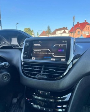 Peugeot 208 I Van 1.4 HDI 68KM 2013 Peugeot 208 Sprzedam Peugeot 208 Ekonomiczny i Wyposazony 1.4 Diesel, zdjęcie 10