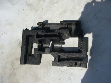 VOLVO V40 2014 R. 2.0 D D2 PENÁL