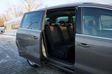 Volkswagen Sharan II Van 2.0 TDI-CR BMT 140KM 2014 Volkswagen Sharan 2.0 TDI CR 140 KM, 4x4, 7osob, Webasto, Biksenon, Hak, G, zdjęcie 31