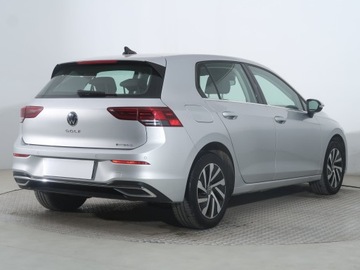 Volkswagen Golf VIII Hatchback Plug-In-Hybrid 1.4 TSI 204KM 2022 VW Golf 1.4 TSI eHybrid, Salon Polska, zdjęcie 4
