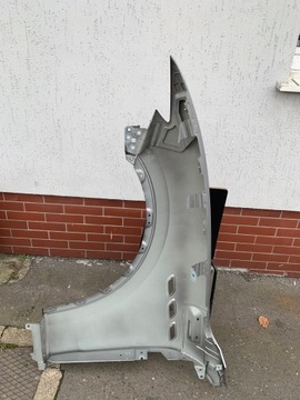 MASERATI LEVANTE Granlusso переднее правое крыло