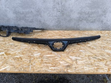 TOYOTA COROLLA E21 SEDAN GRILL ATRAPA CHŁODNICY 53114-02580