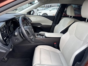 Lexus RX V 2.5 450h+ 309KM 2025 Lexus RX 450h+ Omotenashi IV (2015-2020) RX 450h+, zdjęcie 11