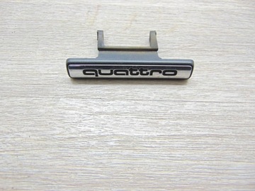 AUDI Q3 QUATRO 8U0853736 ZNAK MŘÍŽKY MASKA