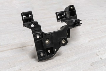 KIA CEED II JD 2012-2015 КРОНШТЕЙН ФАРЫ ЛЕВЫЙ 64156A2000