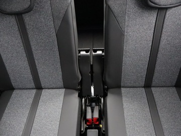 Peugeot 5008 II Crossover 1.6 THP 165KM 2017 Peugeot 5008 1.6 THP, Salon Polska, Serwis ASO, zdjęcie 18