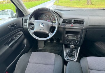 Volkswagen Golf IV Hatchback 1.4 16V 75KM 2002 Volkswagen Golf Special, klimatyzacja, oryginalny lakier, zadbany 1.4 75KM, zdjęcie 18