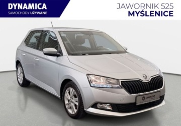 Skoda Fabia III Hatchback Facelifting 1.0 TSI 95KM 2021 Skoda Fabia Ambition 1.0TSI 95KM M5 2021 r., salon PL, klimatyzacja, Smart