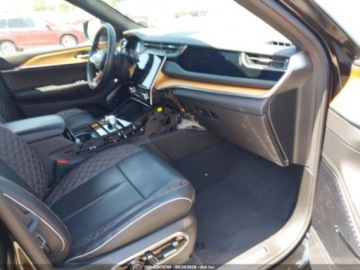 Jeep Grand Cherokee IV 2022 Jeep Grand Cherokee 2022 JEEP GRAND CHEROKEE SUMMIT RESERVE 4X4 3.6 Benzyna, zdjęcie 5