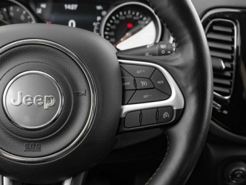 Jeep Compass II SUV Facelifting 1.3 GSE T4 150KM 2021 Jeep Compass WE3M829#1.3 TMair Limited FWD DDCT, zdjęcie 16