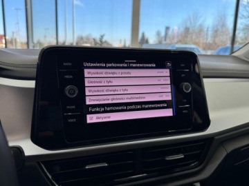 Volkswagen T-Roc I SUV Facelifting 1.5 TSI ACT 150KM 2023 Volkswagen T-Roc Life Kamera cofania LED CarPlayAndroid Auto Podgrzewan, zdjęcie 34