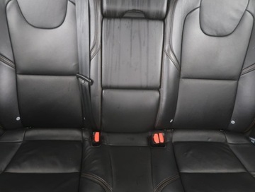 Volvo V40 II Cross Country Facelifting 2.0 T4 190KM 2017 Volvo V40 Cross Country 2.0 T4, Salon Polska, zdjęcie 9