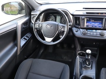 Toyota RAV4 IV MPV Facelifting 2.0 D-4D 143KM 2017 Toyota RAV 4 2.0 D-4D, Salon Polska, zdjęcie 6