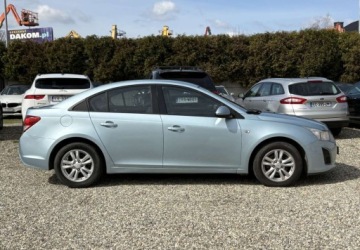 Chevrolet Cruze Sedan 1.7D  130KM 2012 Chevrolet Cruze I rejestracja w 2013r. 1.7 Diesel 131KM, zdjęcie 8