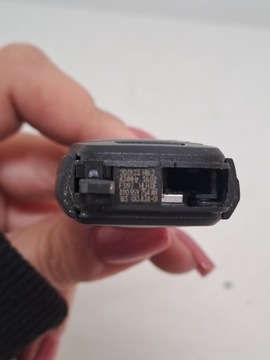 AUDI Q4 E-TRON KLÍČEK OVLÁDAČ KEYLESS 8Y0959754AN 434MHZ