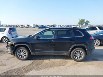 Jeep Cherokee V 2021 Jeep Cherokee Latitude Lux 2021 3.2l 3.2 Benzyna 271KM, zdjęcie 2